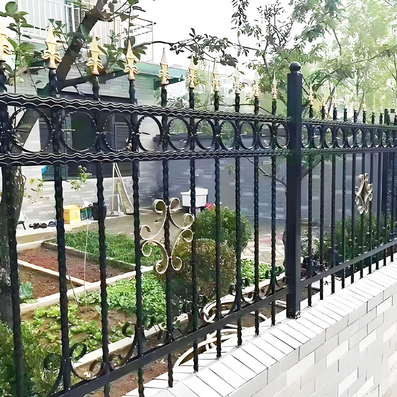 Hàng rào sắt nghệ thuật
